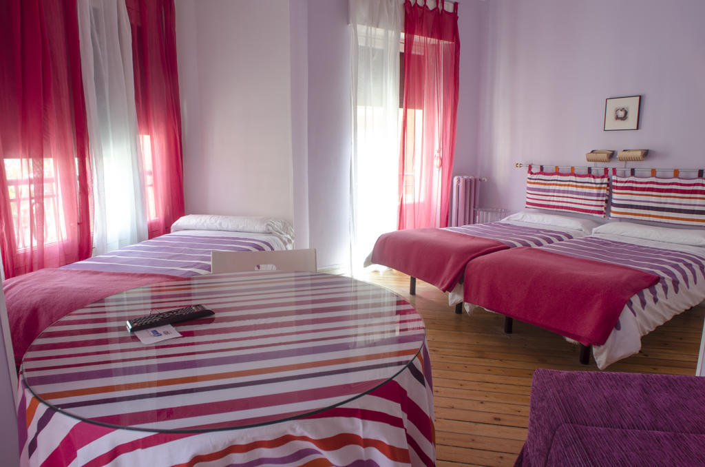 Pension Blanca B&B Leon Room photo